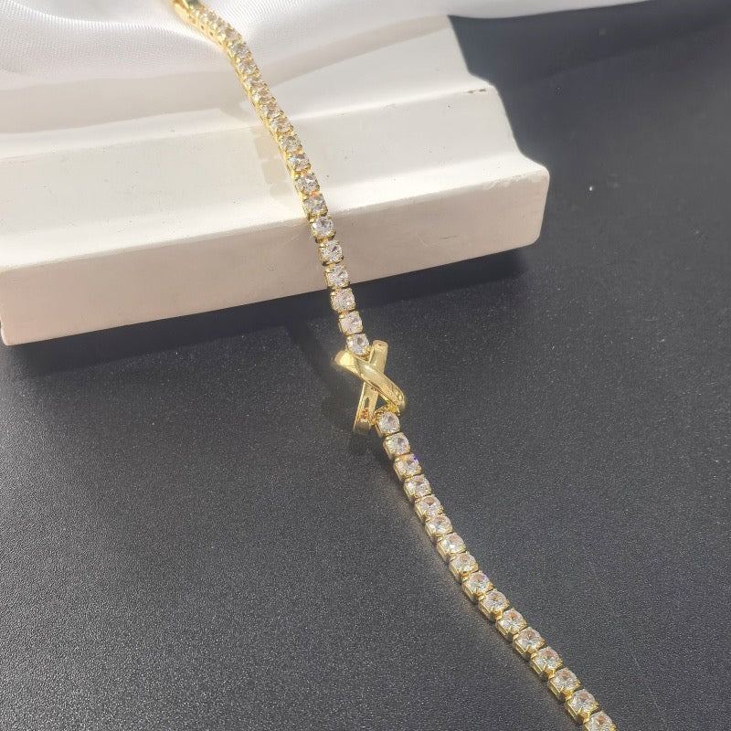 Golden Tenis bracelet