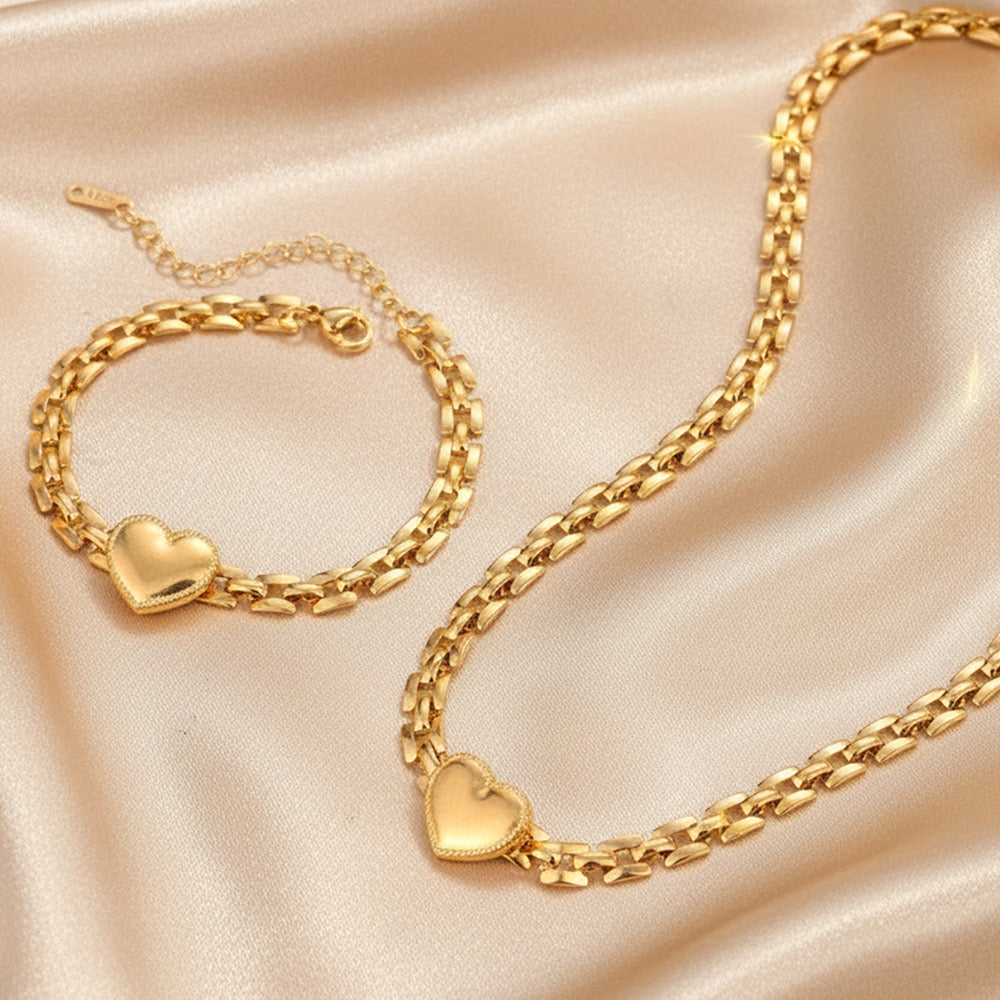 Heart Charm Jewelry Set – Gold Necklace & Bracelet
